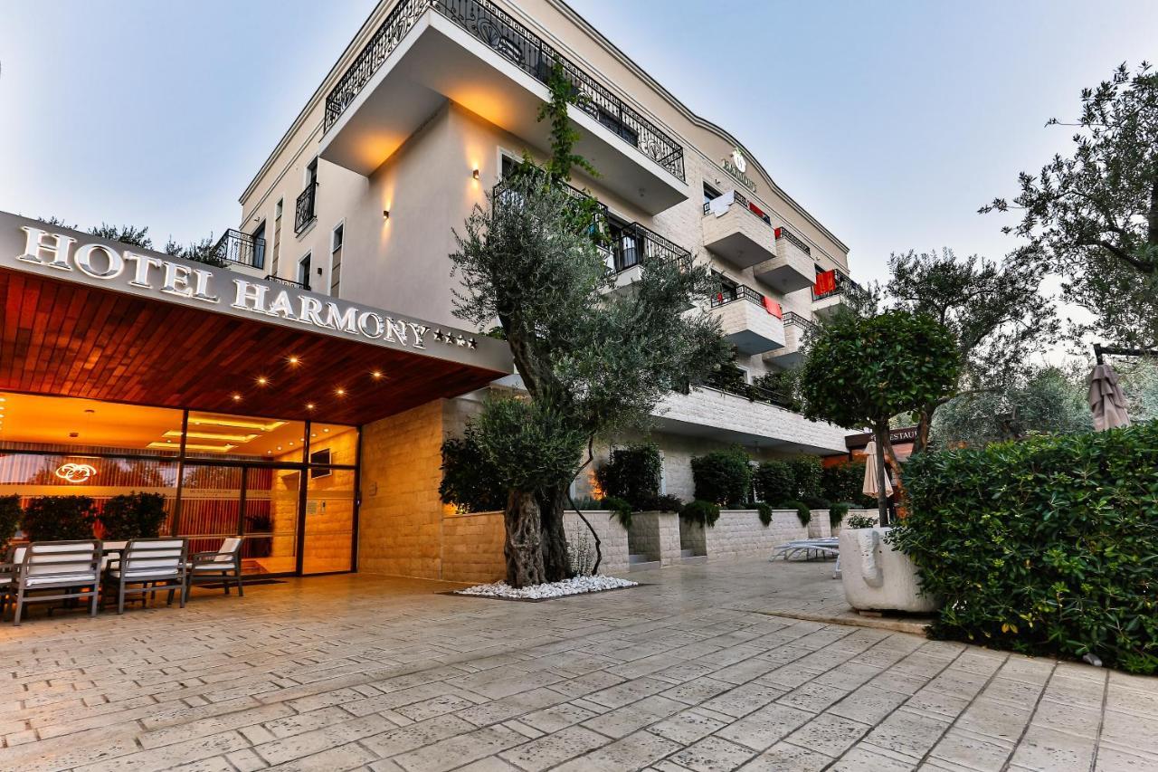 Hotel Harmony By Aycon Petrovac na moru Exterior foto